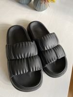 Schwarze Pantoletten Gr. 39 Top Zustand