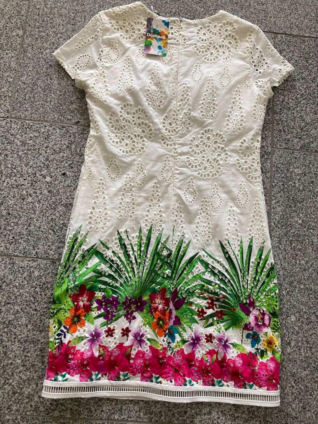 Desigual Vestiti: DesigualKleid Gr 38, mit Etikett, neu – Nuovo (secondo la descrizione) da Eschenbach SG venduto da verbascum 5