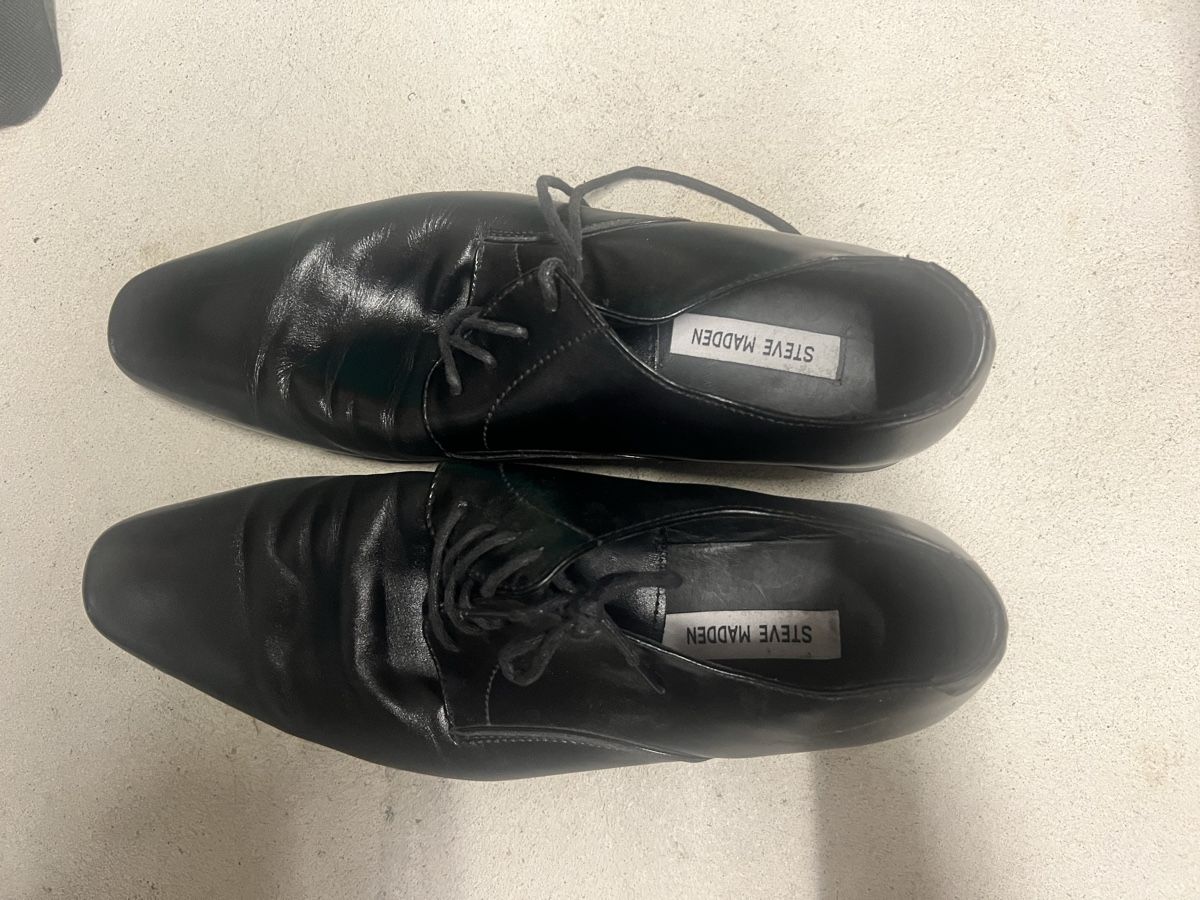 Chaussures hommes: Steve Madden Schwarze Lederschuhe – D'occasion à Zürich par mik_pbs2 1