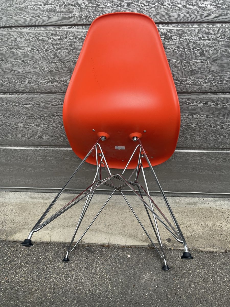 Vitra Chaises: Vitra Eames Side Chair – D'occasion à dietikon par fernando011 3