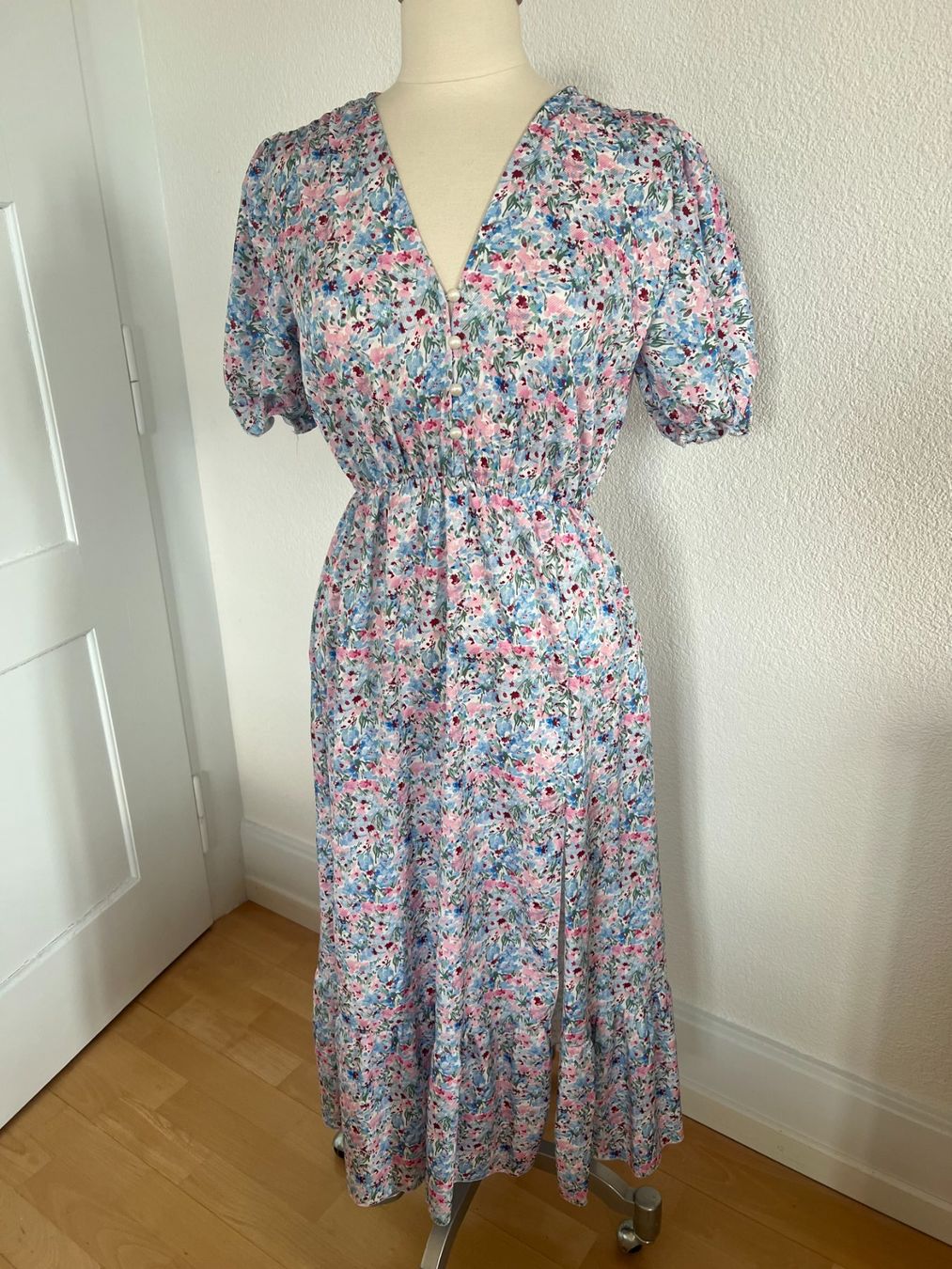Kleider: Damen Kleid in ca. Gr. 38 – Gebraucht aus Worb von farben20zauber