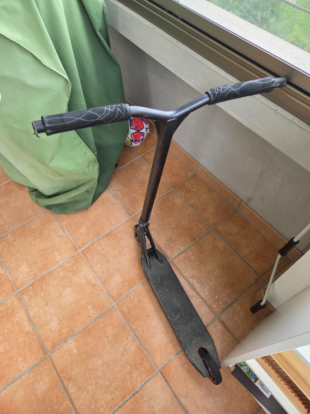 Scooters: Scooter Ethic schwarz matt – Gebraucht aus Wattwil von Cumbuco2005 2