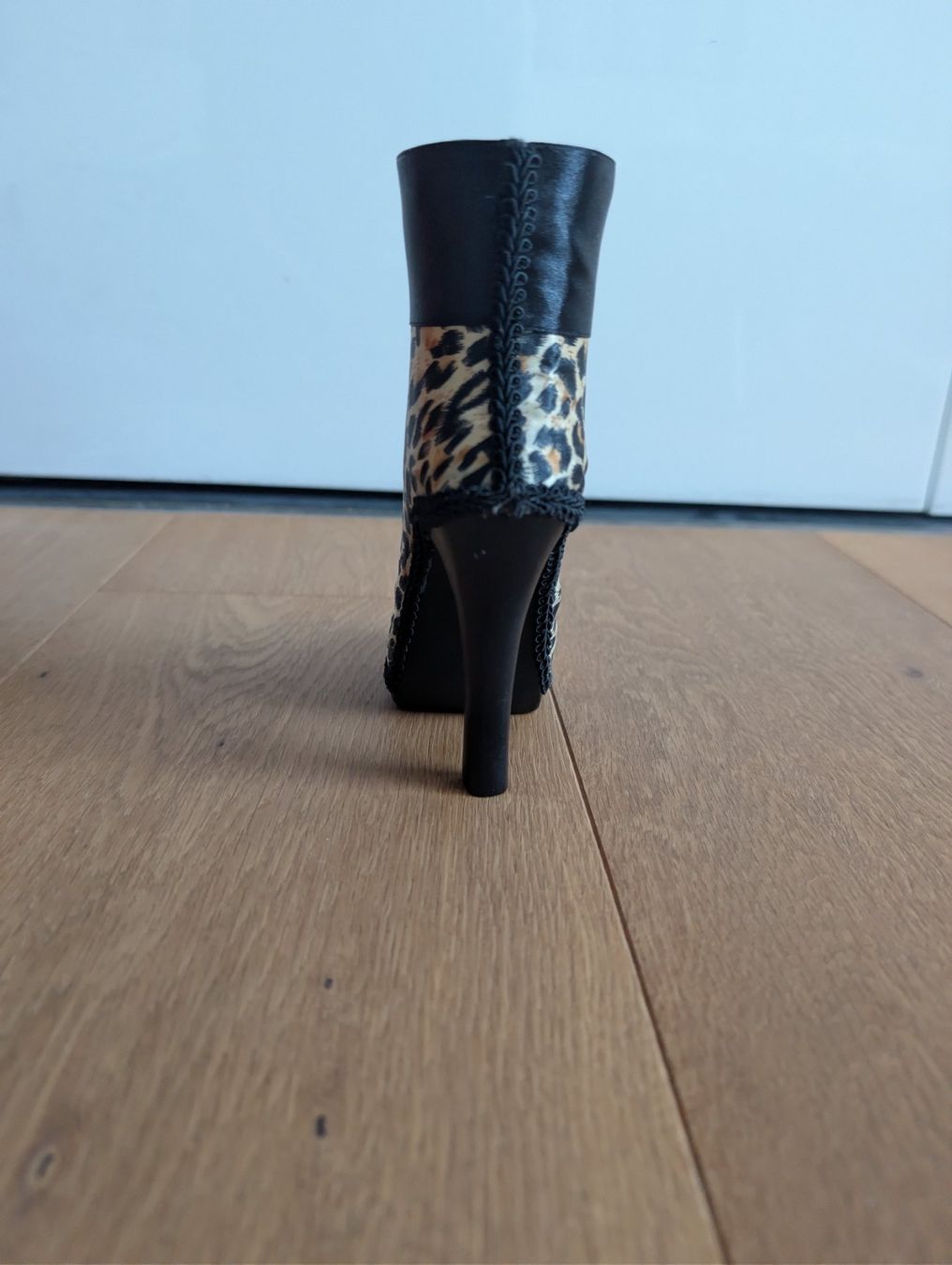 Tutte le decorazioni: Deko Schuh, Stiftehalter – Usato da Fideris venduto da Miri.fa 2