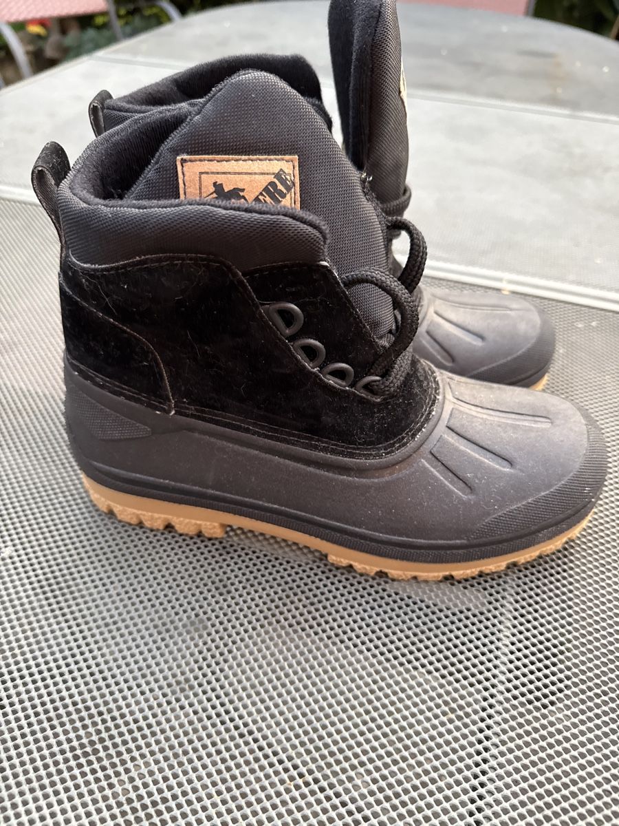 Scarpe da uomo: Stiefel schwarz Gr. 38 – Nuovo (secondo la descrizione) da Dettighofen (Lengwil) venduto da Dolol 2