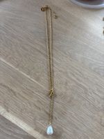 Goldene Halskette mit Perle von Purelei