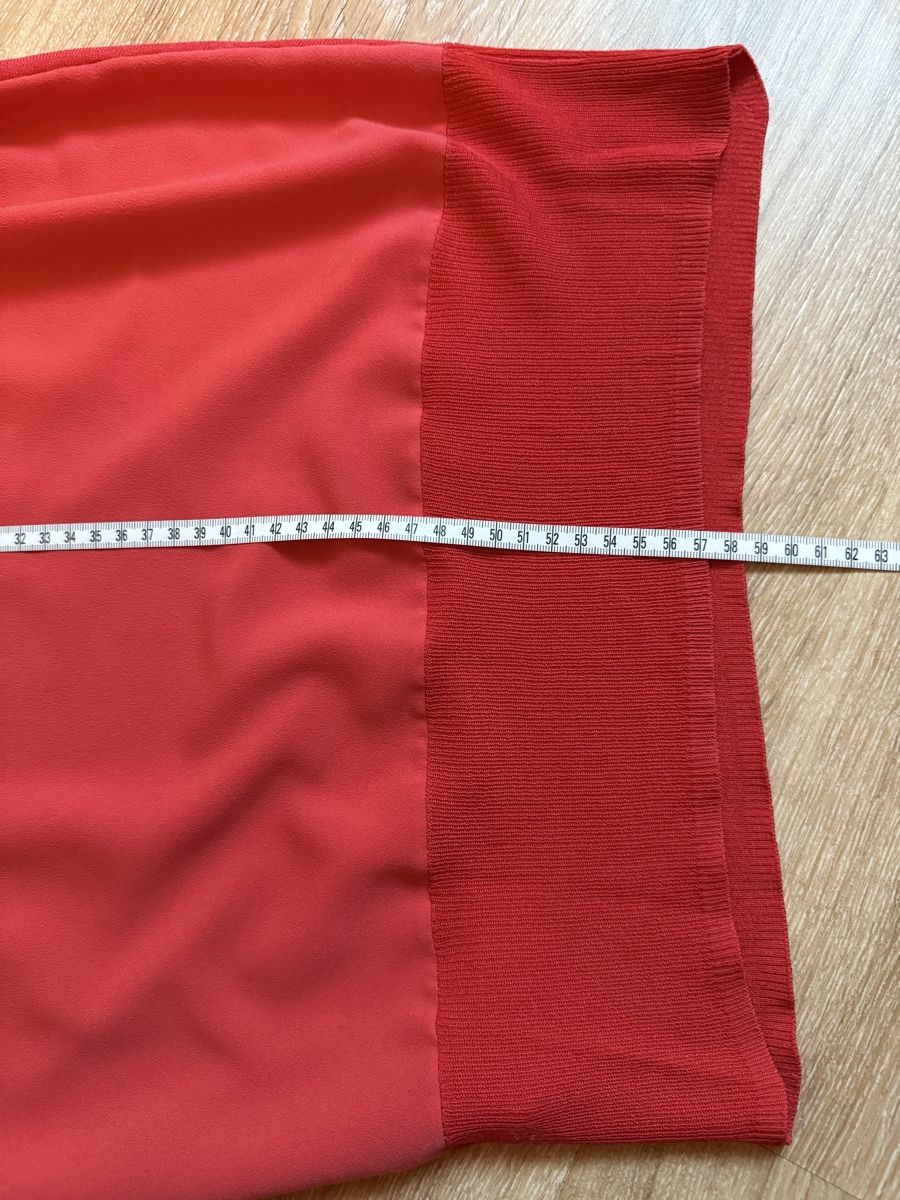Calvin Klein Maglioni & Felpe: Pull rouge léger Calvin Klein, t.34/XS – Usato da Tavannes venduto da Thriftshop 5