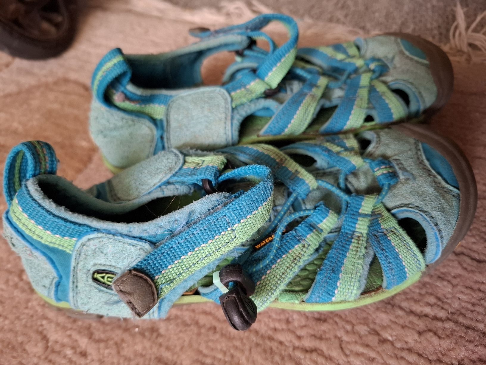 Keen Scarpe per ragazzi: sandales Keen 33 – Usato da Courrendlin venduto da tititchoun 1