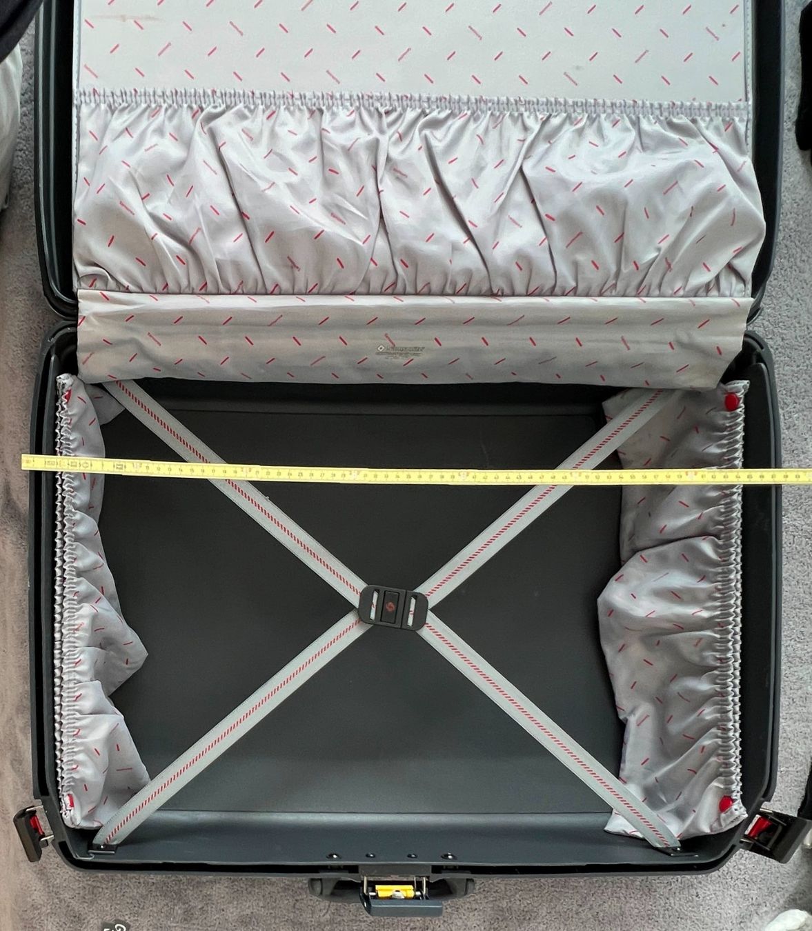 Samsonite Valigie: Samsonite Koffer Rollkoffer ca 68x50cm – Usato da Lodrino venduto da Stema 7