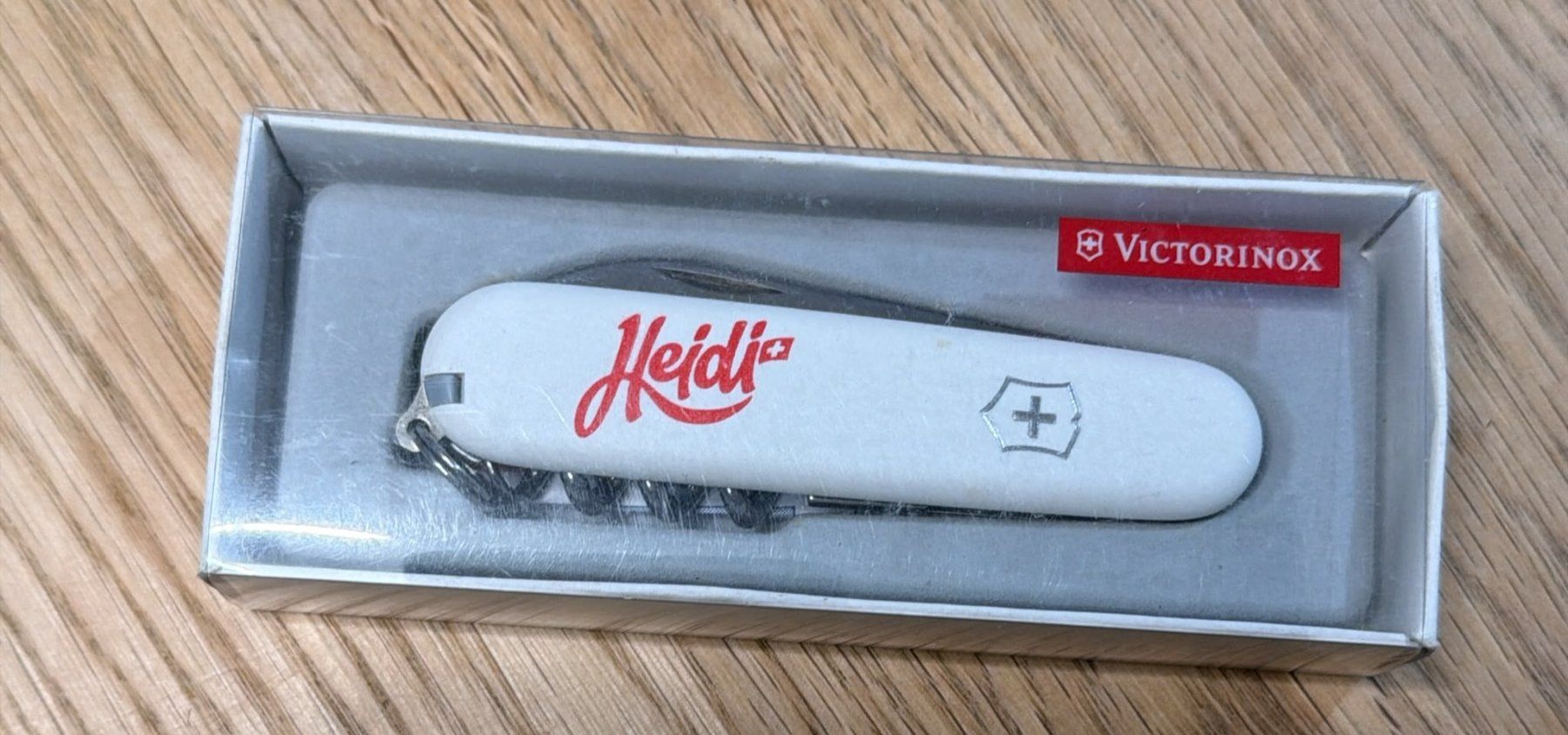 Victorinox Taschenmesser: VICTORINOX SACKMESSER HEIDI – Neu (gemäss Beschreibung) aus Zürich von Frei-Occasionen 4