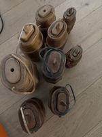 Lot de 9 gourdes en bois valaisannes xxe