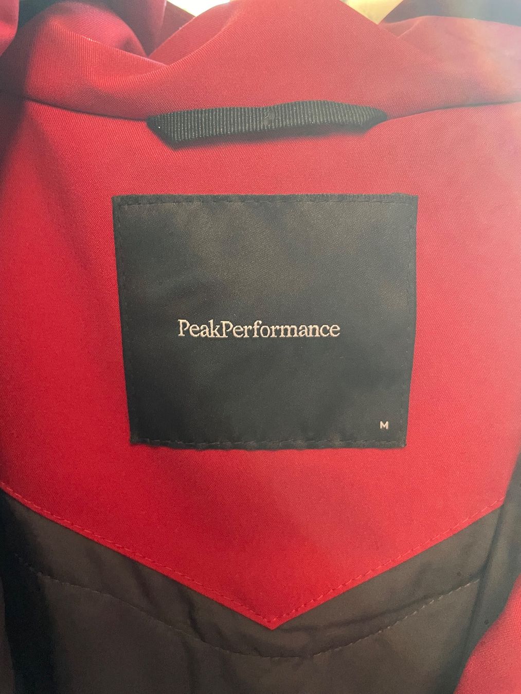 Peak Performance Lotti di vestiti: Peak Performance jacket + ski pants set – Size M – Usato da Zürich venduto da Lucas.Schmid 2