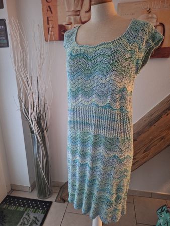 Häkelkleid, Grösse M, Handgemacht, Top Zustand
