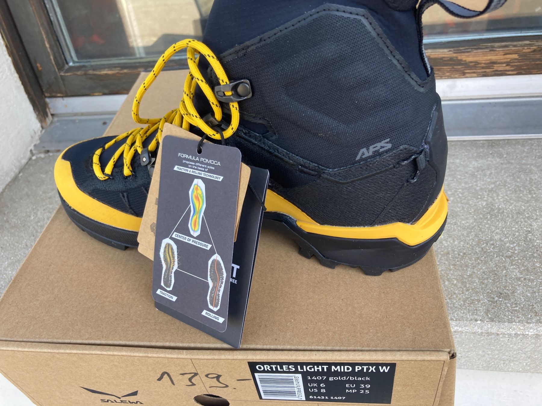 Salewa Scarpe da donna: Salewa Damen Grösse 39 Neu ! – Usato da Embrach venduto da Rockbeat 2