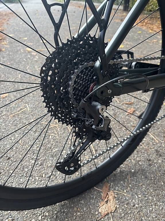 Vélos: Specialized Sirrus X 4.0 – D'occasion à Vessy par matzou 2
