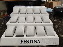 Festina Display für 15Uhren