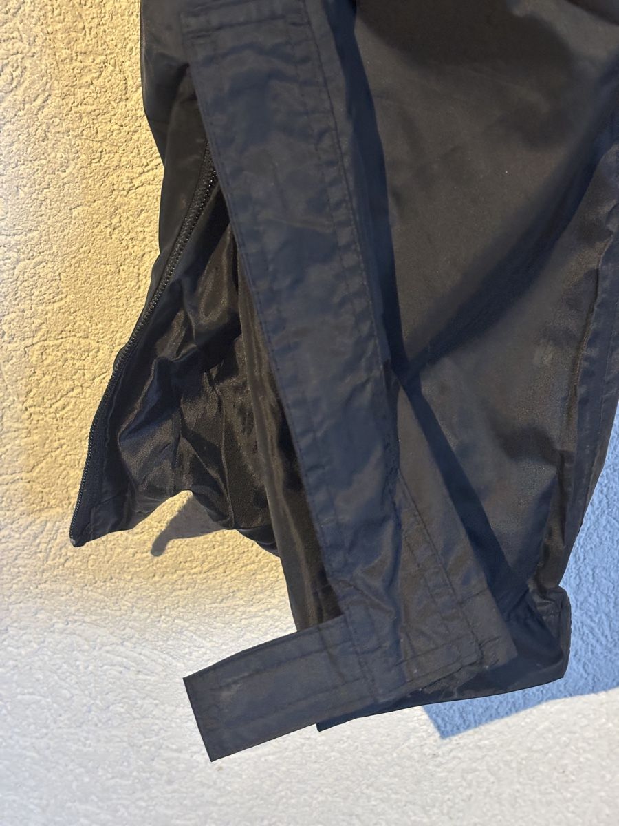 Big Tramp Hosen: Regenhose Big Tramp Grösse M NEU – Neu und originalverpackt aus Küssnacht am Rigi von sie_5yqs 4