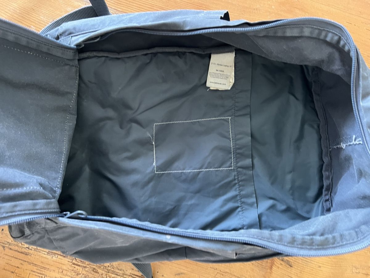 Fjällräven Zaini: Fjällrävän Kanken Laptop Rucksack – Usato da Zürich venduto da lisitsyna 1