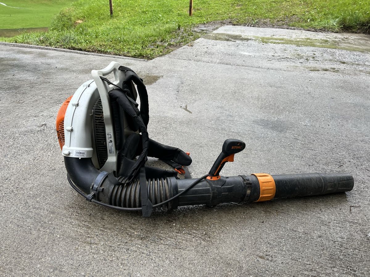 Stihl Soffiatori & Aspiratori per foglie: Stihl BR700 Laubbläser – Usato da Lungern venduto da Imfeld90 1