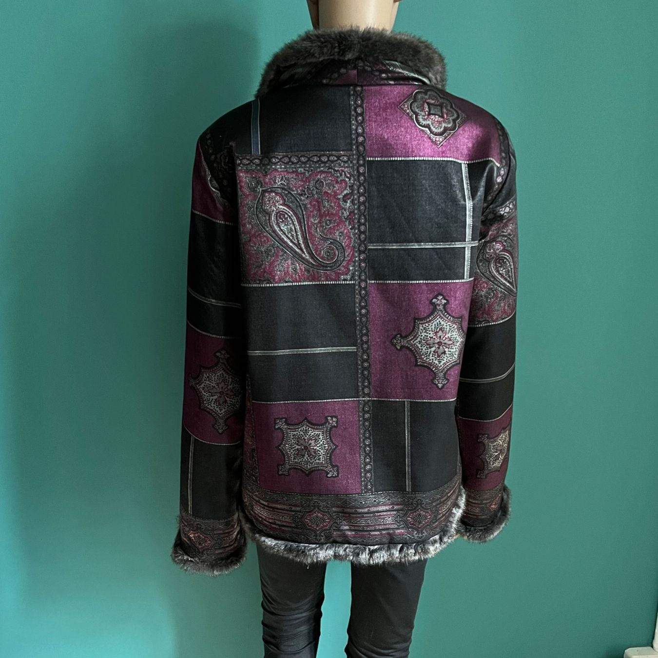 Etro Vestes: ETRO Jacke Reversible 💜 – D'occasion à Zürich par ClosetQueen 2
