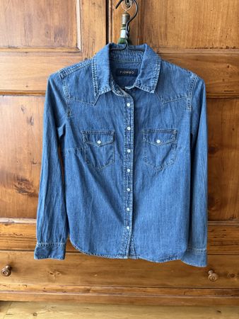 Jeanshemd Piombo blau  klassisch Gr. XS - top -