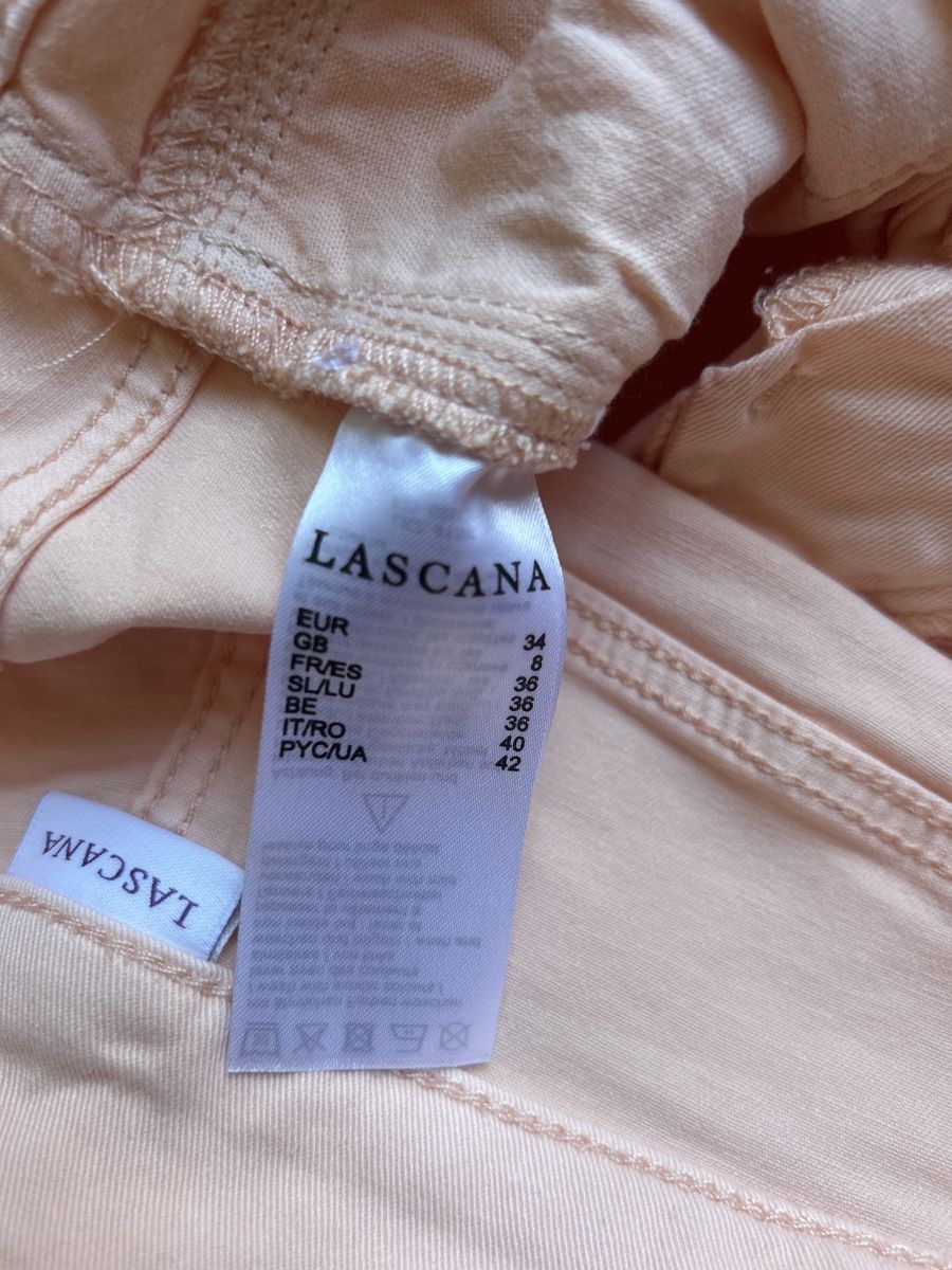Lascana Pantaloni: Lascana lachsfarbene Hose Gr. 34 – Usato da Winterthur venduto da turmalina15 2