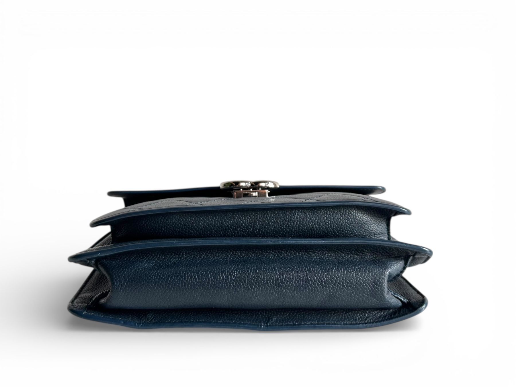 Chanel Borse da donna: CHANEL Caviar Quilted CC Box Flap Tasche – Usato da Kriens venduto da hannaandkiko 5