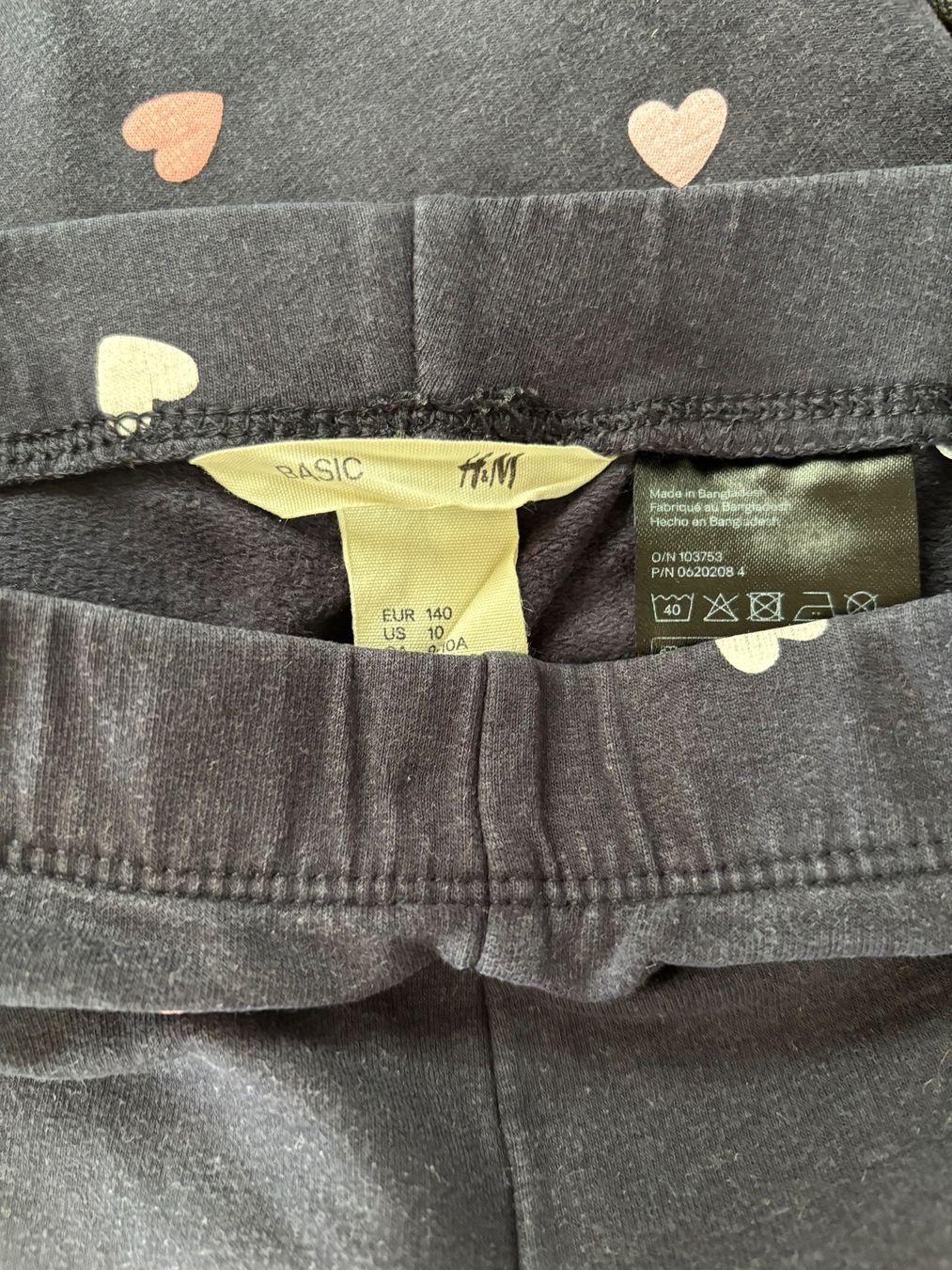 H&M Pantaloni: Jeans & leicht gefütterte Leggins – Usato da Worblaufen venduto da derinous 3
