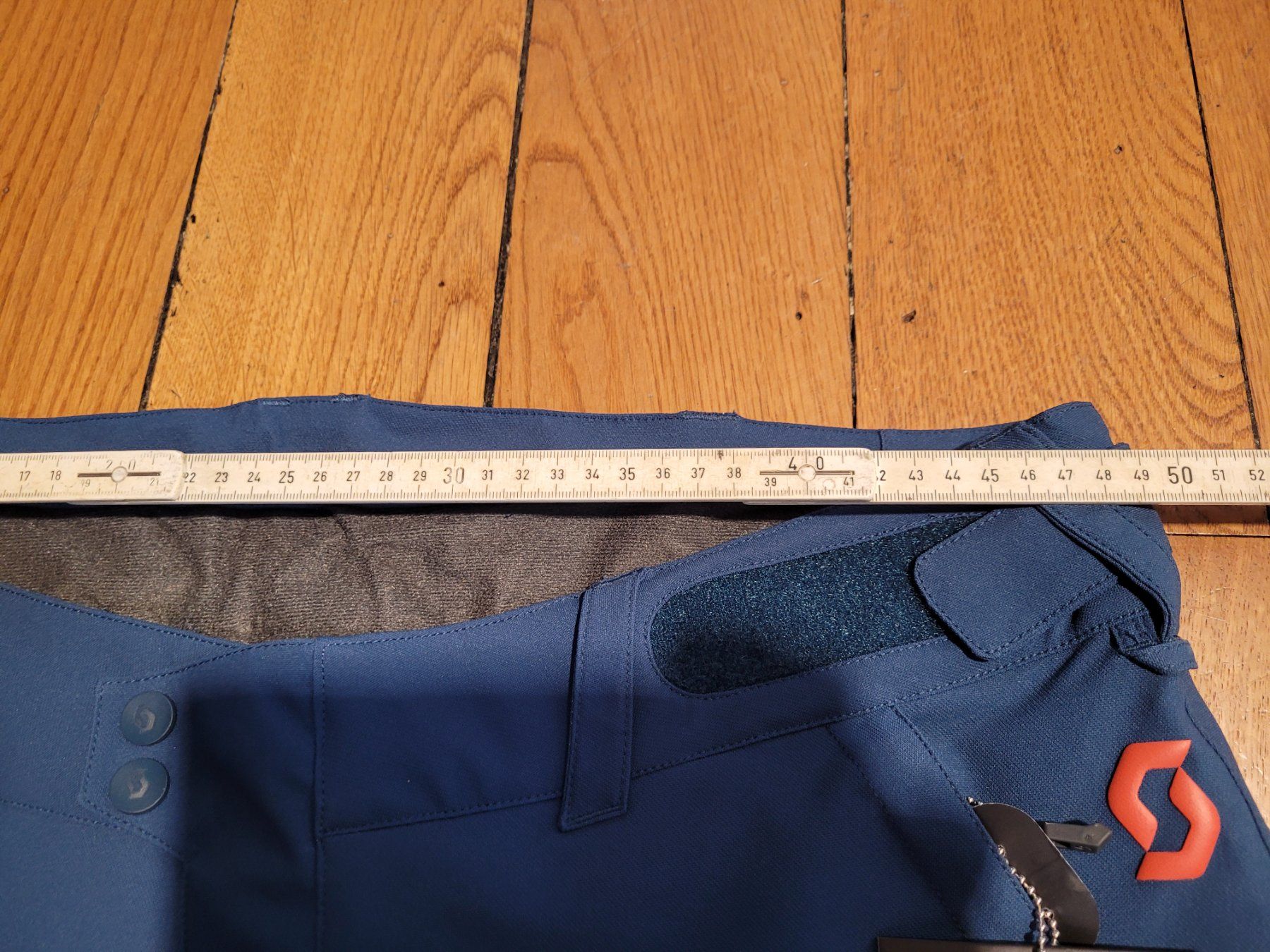 Scott Pantaloni: Pantalon Scott  NEUF – Nuovo (secondo la descrizione) da Montreux venduto da scotti1968 1