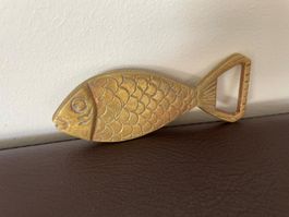 Flaschenöffner originell in Fischform (evtl Messing)