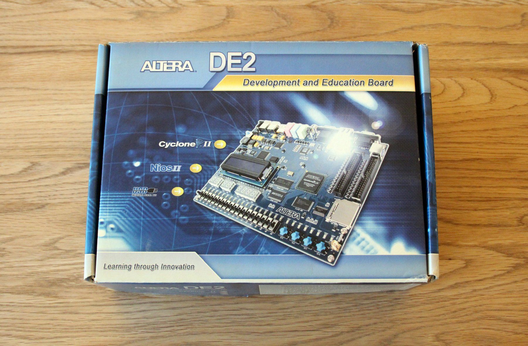 PC: Altera DE2 - 35000 LE – Usato da Münchenbuchsee venduto da Chaoo