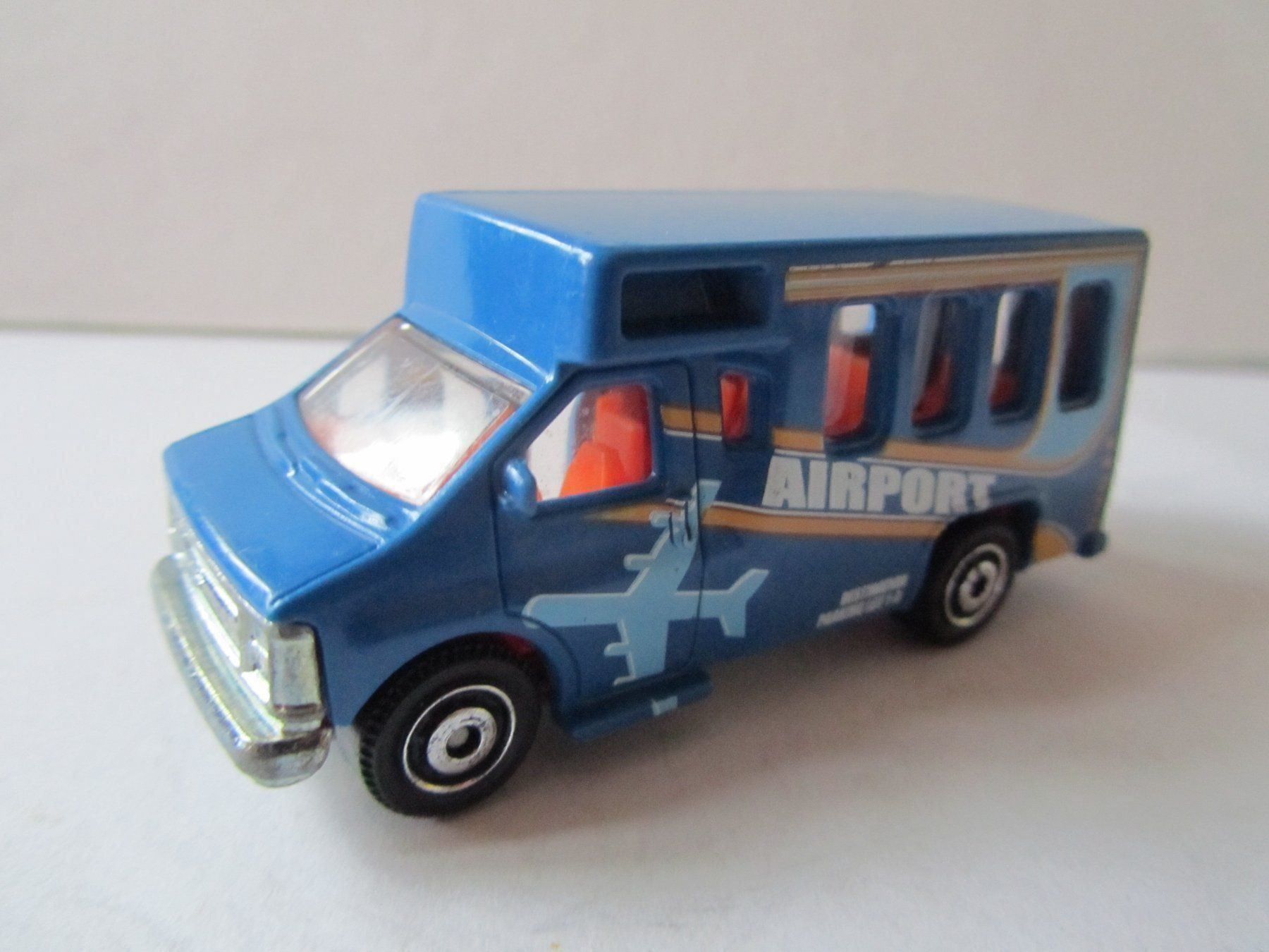 Matchbox Voitures modèles: Chevy Transport Bus, Matchbox Thailand – D'occasion à Weiningen ZH par dietsch57
