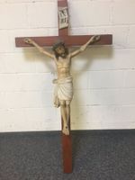 Holzkreuz mit  Korpus 110 cm geschnitzt