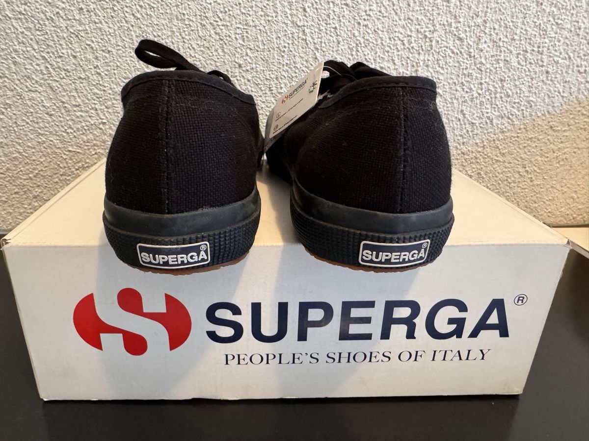 Superga Herrenschuhe: Sneakers von Superga, Grösse 44, neu – Neu und originalverpackt aus Wilderswil von Renaissance1 6