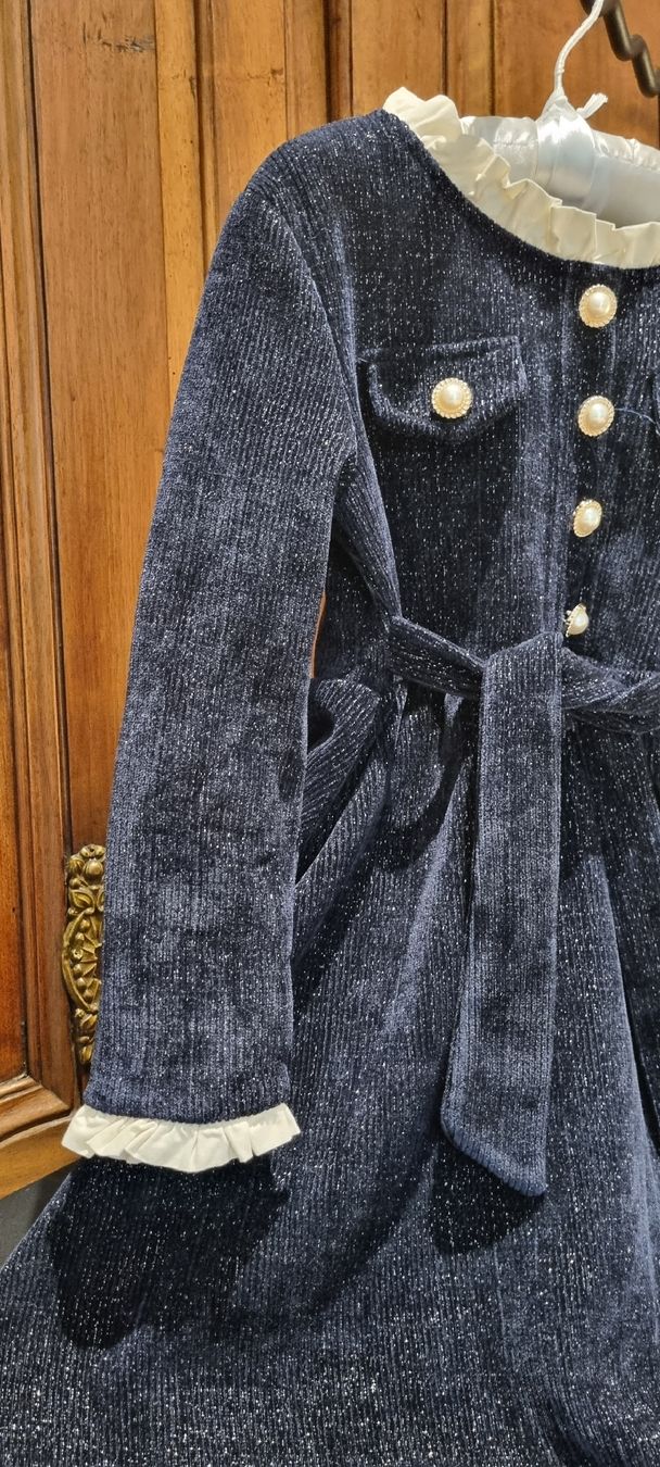 Kleider & Röcke: Robe fillette 4 ans – Gebraucht aus Borex von mab_28bf 1