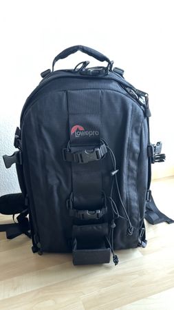 Neuwertiger Lowepro Photo Trekker Rucksack