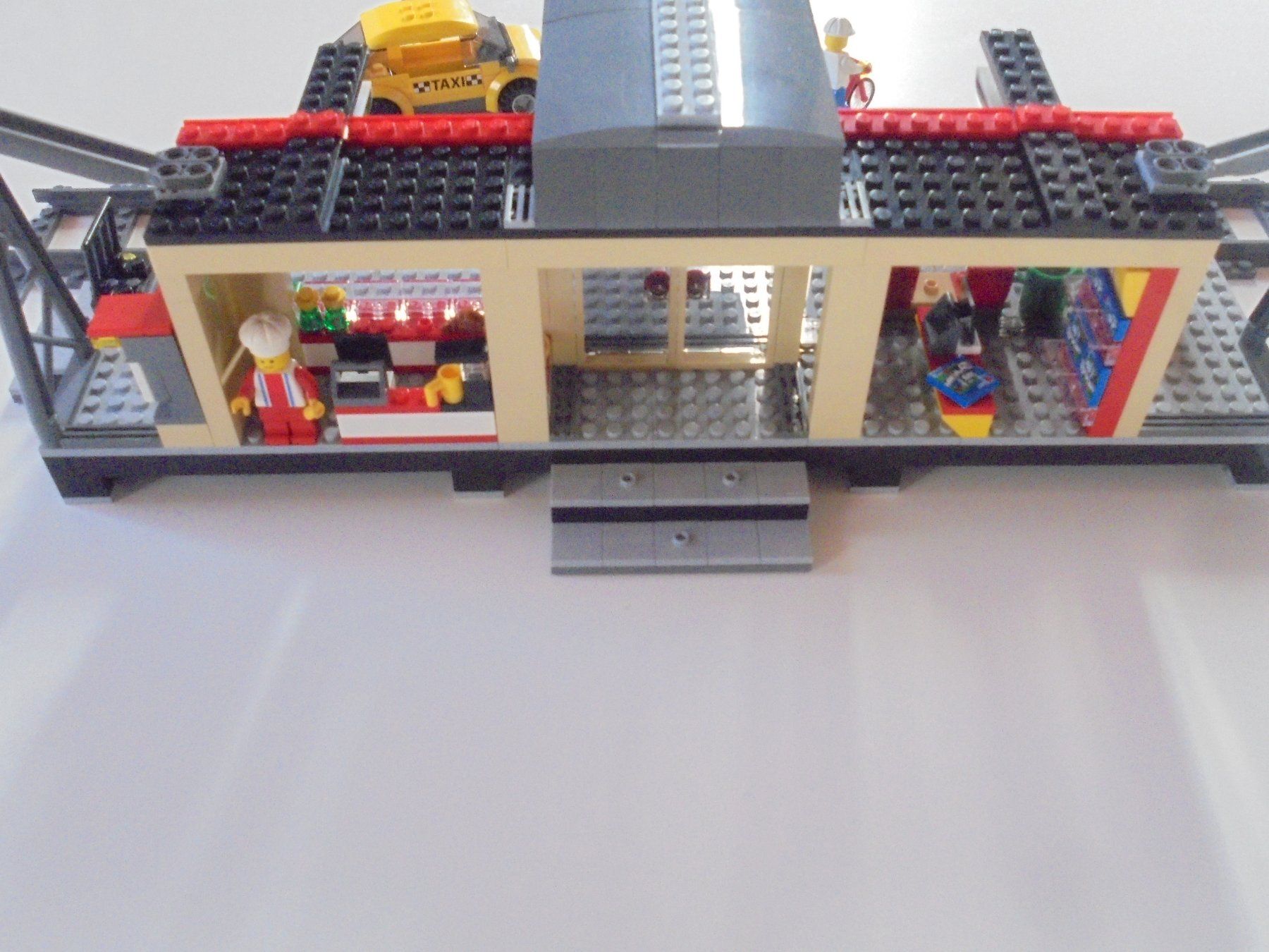 Lego Giocattoli: LEGO -TOLLER - EISENBAHN - BAHNHOF 60050 – Usato da Gelterkinden venduto da ajdt4 4