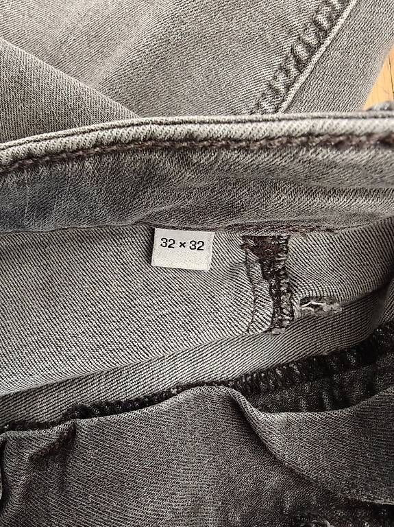 Esprit Jeans: Esprit Jeans, Grösse 32x32 – Gebraucht aus Samedan von t_p_8nvs 3