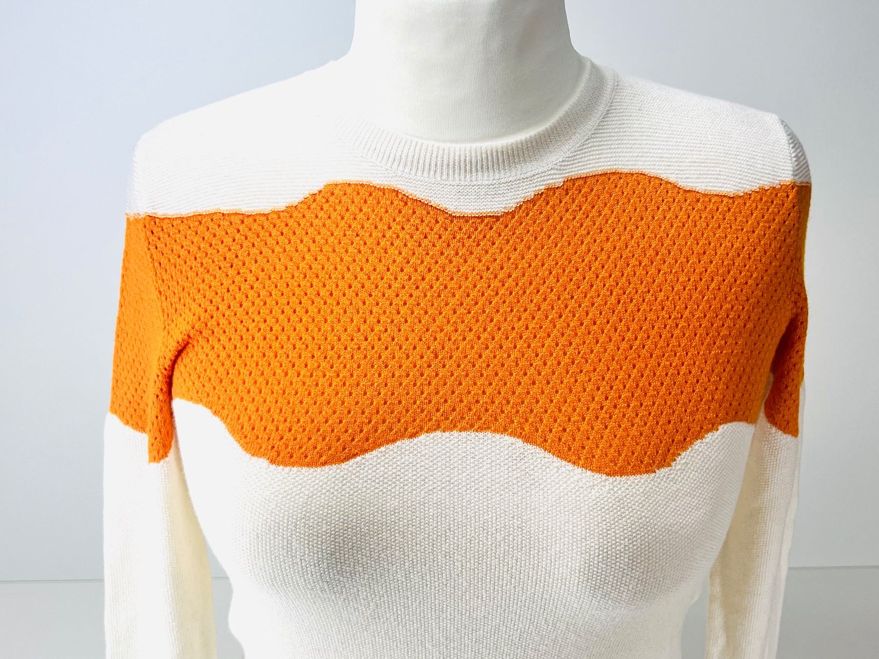 Jil Sander Maglioni & Felpe: Edler Damen Pullover JIL SANDER Navy, Weiss/Orange, Gr. M – Usato da Zürich venduto da Arche_Brockenhaus 4
