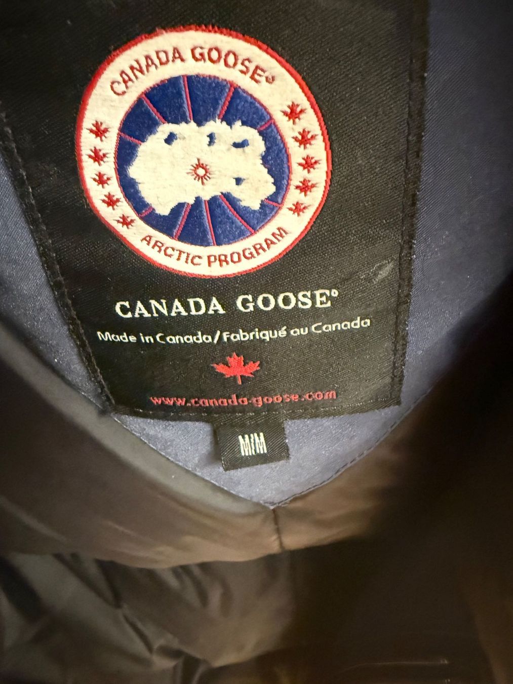 Canada Goose Vestes: DOODOUNE – D'occasion à CHENE-BOUGERIES par bar_b6z9 2