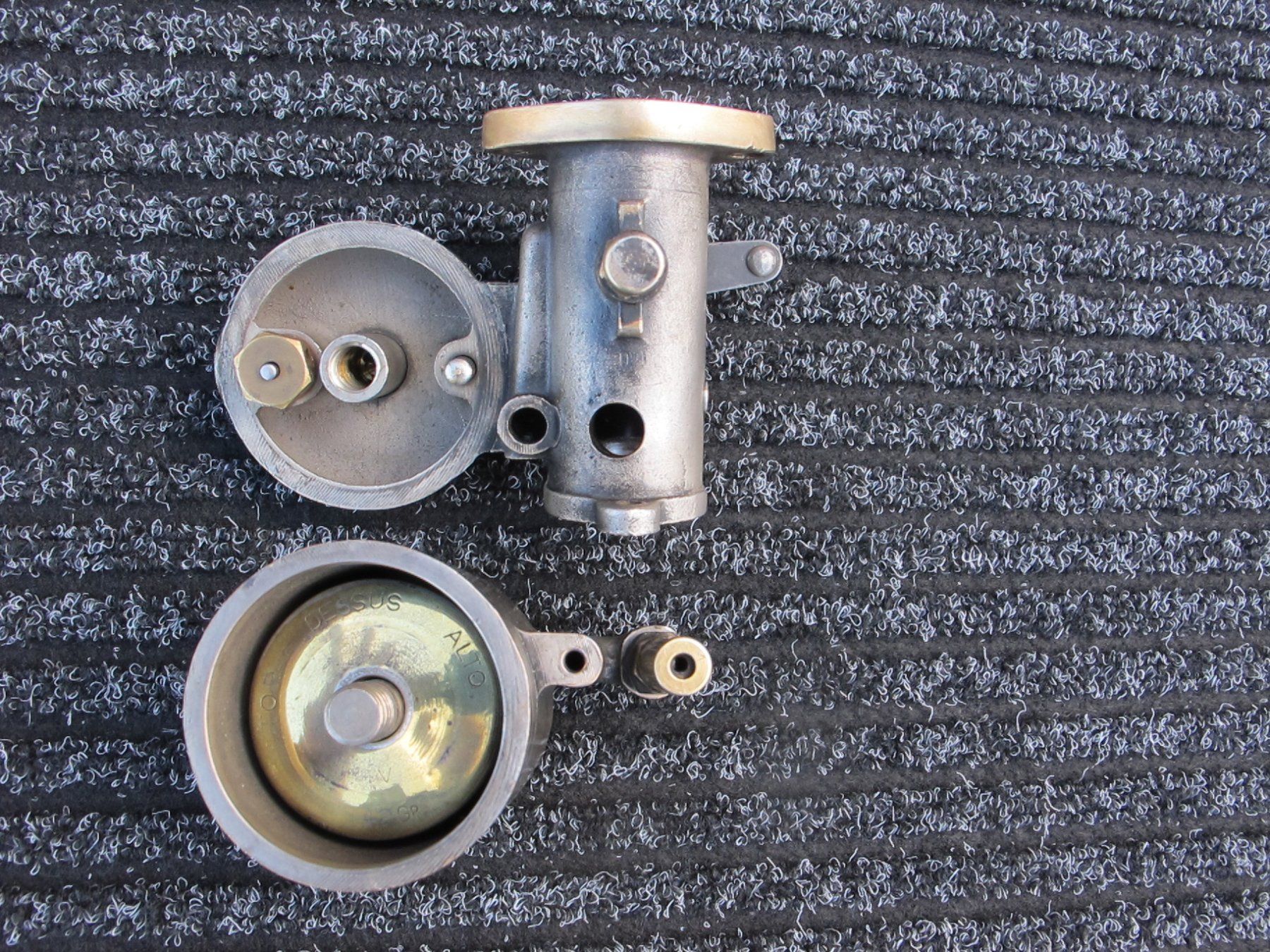 Solex Tutti pezzi di ricambio auto: Carburateur Solex 30 MHD Oldtimer – Usato da Arnex sur Orbe venduto da Caturix 5