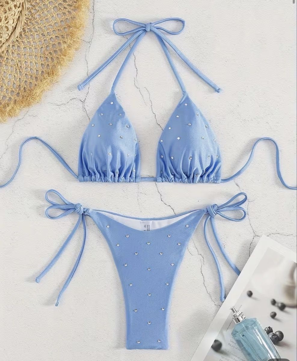 Costumi da bagno & Bikini: Bikini hellblau Strass Grösse L neuwertig – Nuovo (secondo la descrizione) da Schlieren venduto da Schnaepliparadies