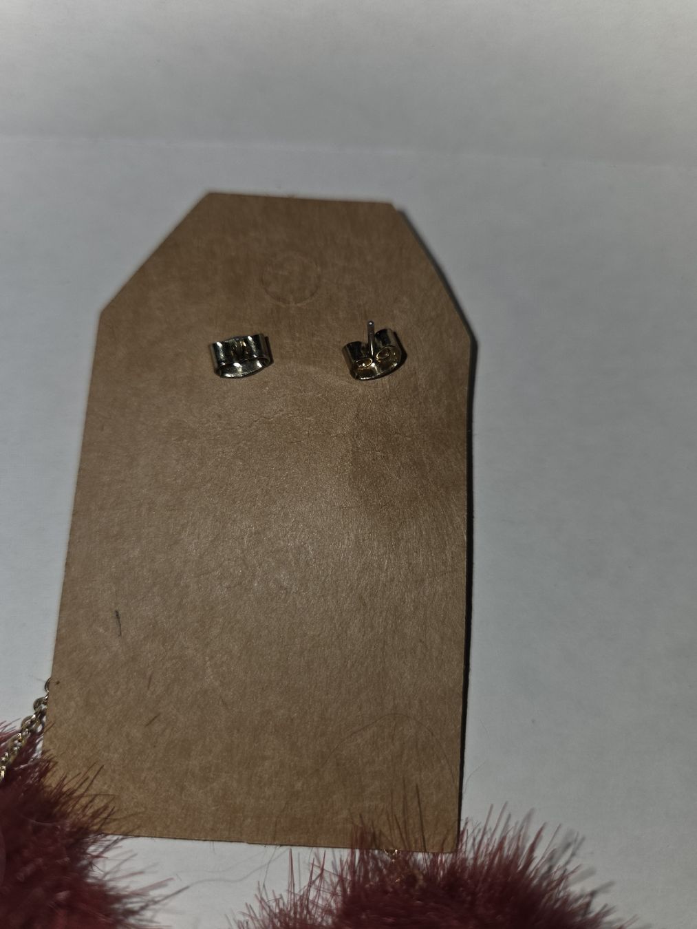 Ohrringe & -stecker: Boucles d'oreilles bordeaux pendantes – Gebraucht aus Brügg BE von man_xyd9 3