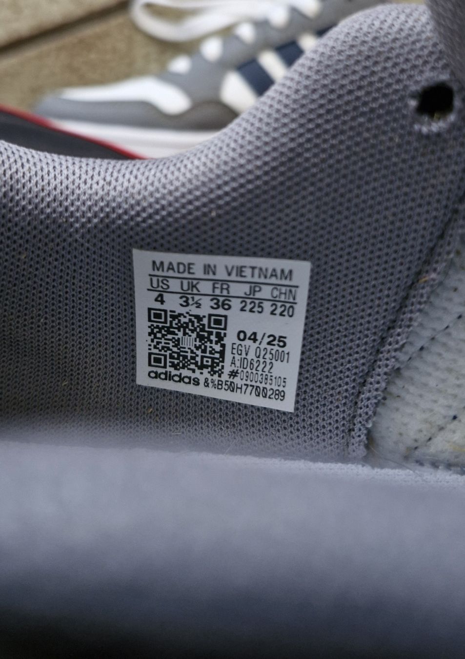 Adidas Herrenschuhe: Adidas Hoops 3.0K Schuhe Grösse 36 – Gebraucht aus Anglikon von der_dp89 8