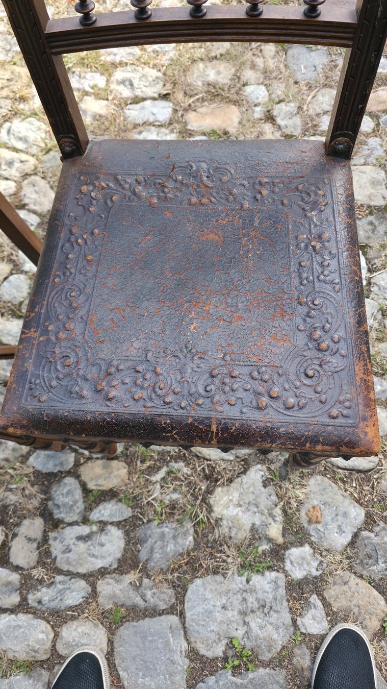 Sedie: Holzstühle mit Leder gepolstert – Usato da Birrwil venduto da maz_rb66 2