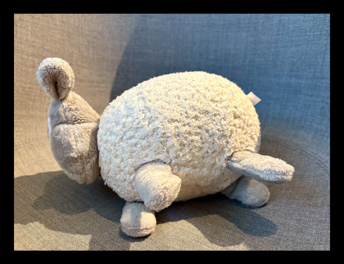 Giocattoli: Ewan sleeping sheep soft toy – Usato da Gryon venduto da zwi_2thk 3