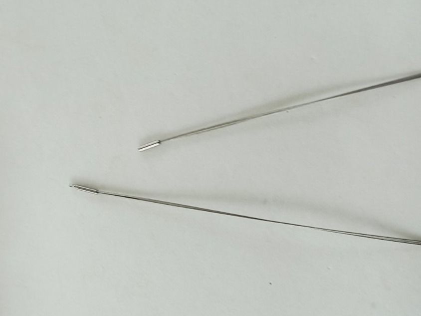 Catenine: Halskette Edelstahl Collier mit Perlen Ring. Länge 50cm – Nuovo e nell'imballaggio originale da Winistorf venduto da acreativ 2