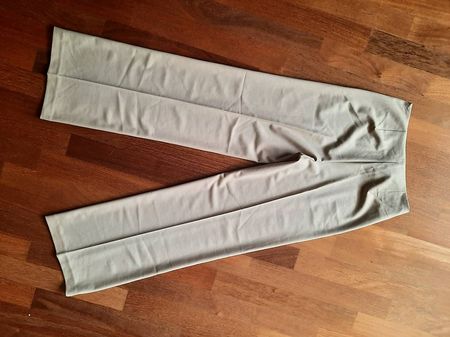 BENETTON Damen Hose Gr.36  ***NEU***