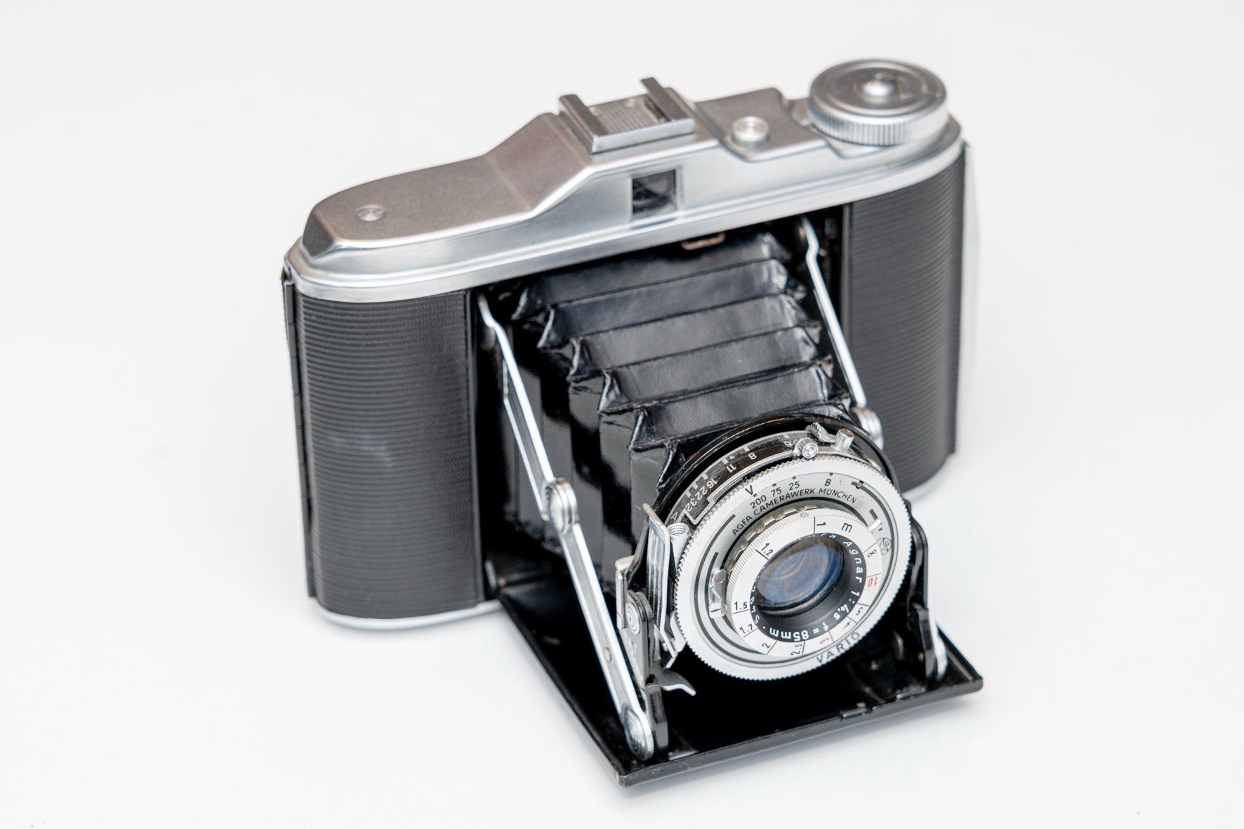 Agfa Fotocamera: Agfa Isolette - Agnar 1:4.5 f = 85mm – Usato da Grandvaux venduto da RGKeller 1