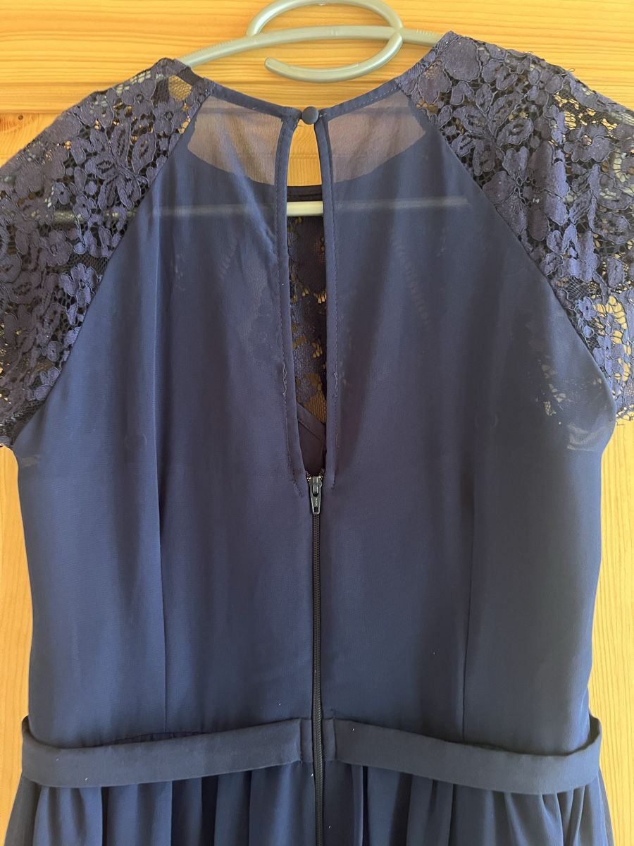 Vestiti: Elegantes dunkelblaues Spitzen-Abendkleid – Usato da Derendingen venduto da Laubfleckerli 2