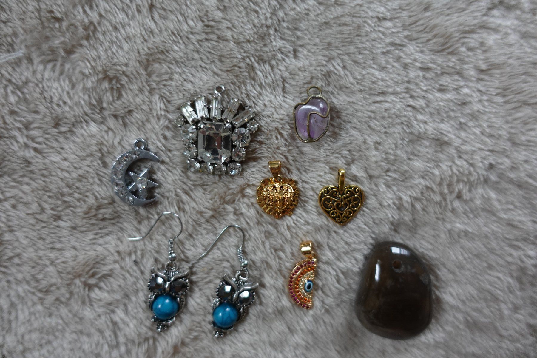 Altri gioielli: 1 schönes 28 teiliges Modeschmuck Set – Usato da rorschach venduto da Babsi64 3
